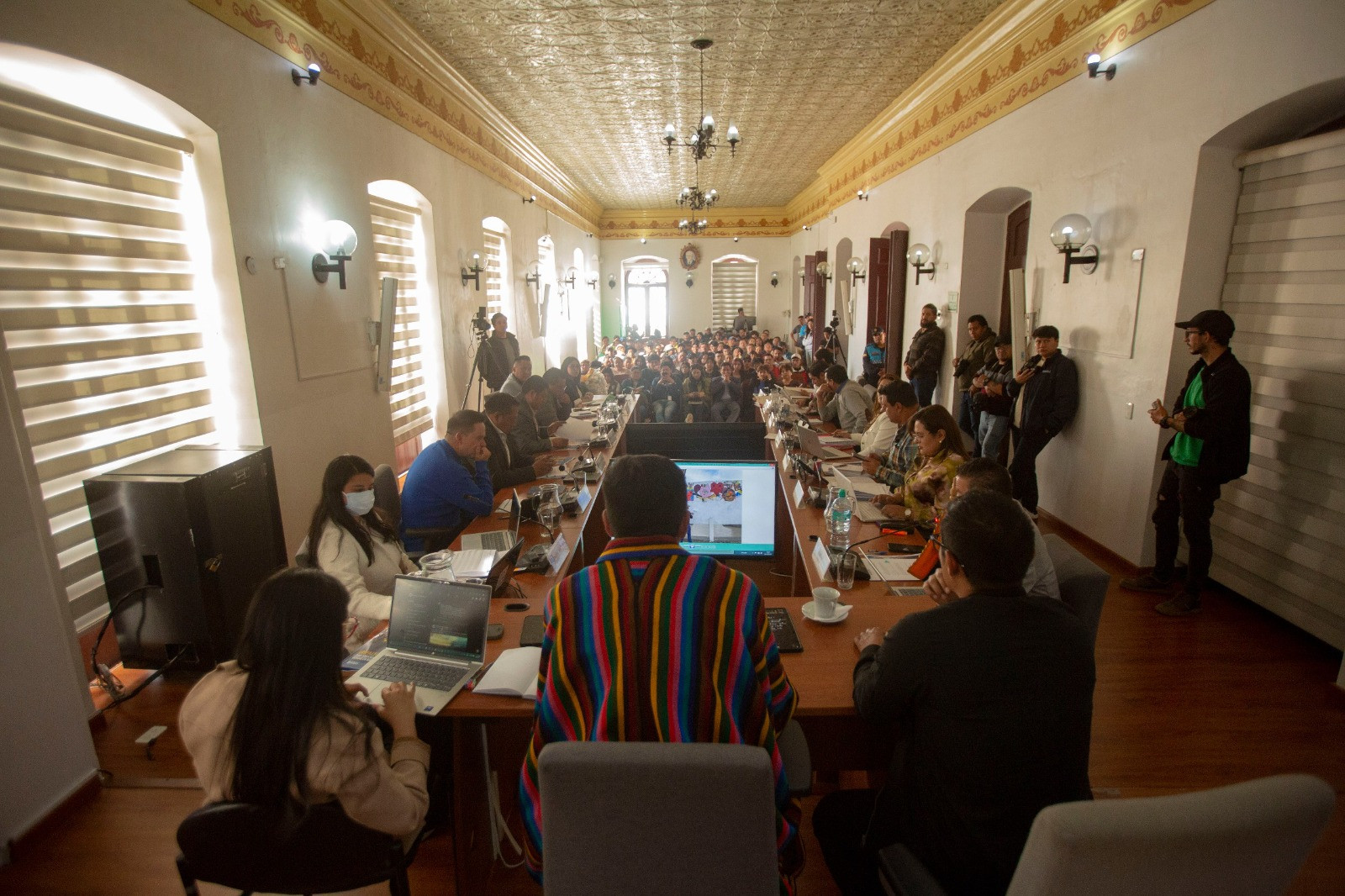 Riobamba avanza en identidad cultural, sostenibilidad y cooperación intermunicipal
